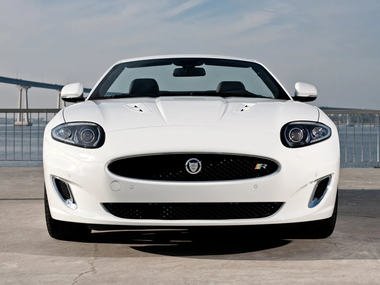 Jaguar_XKR_2_generation_restyling_2__Cabrio__3.jpg