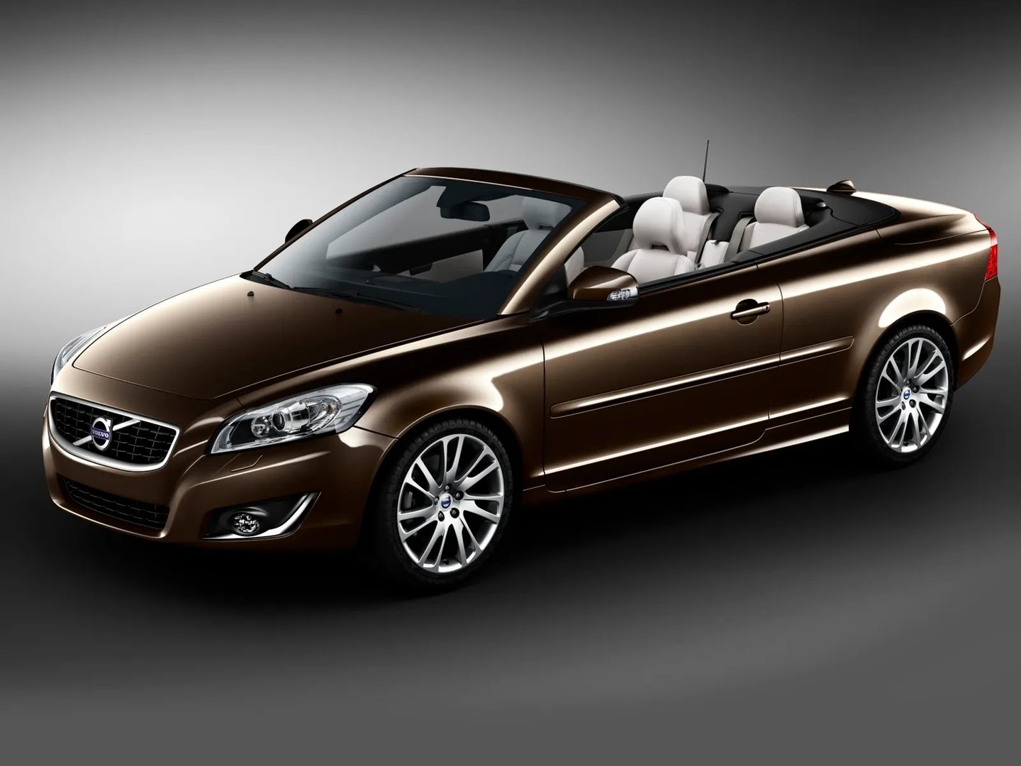 2 generation, restyling 