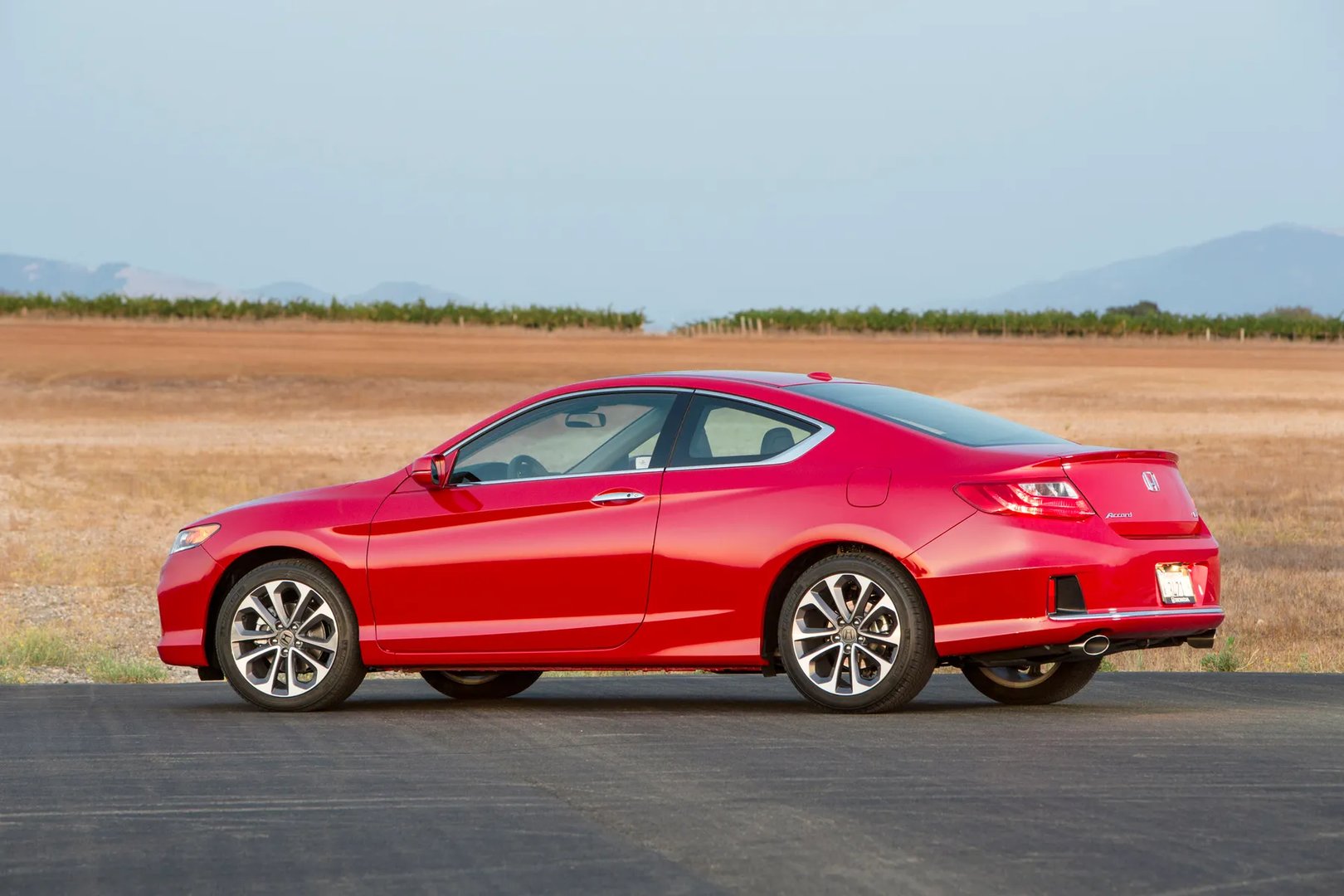 Honda_Accord_(USA)_9_generation__Coupe__9.jpg