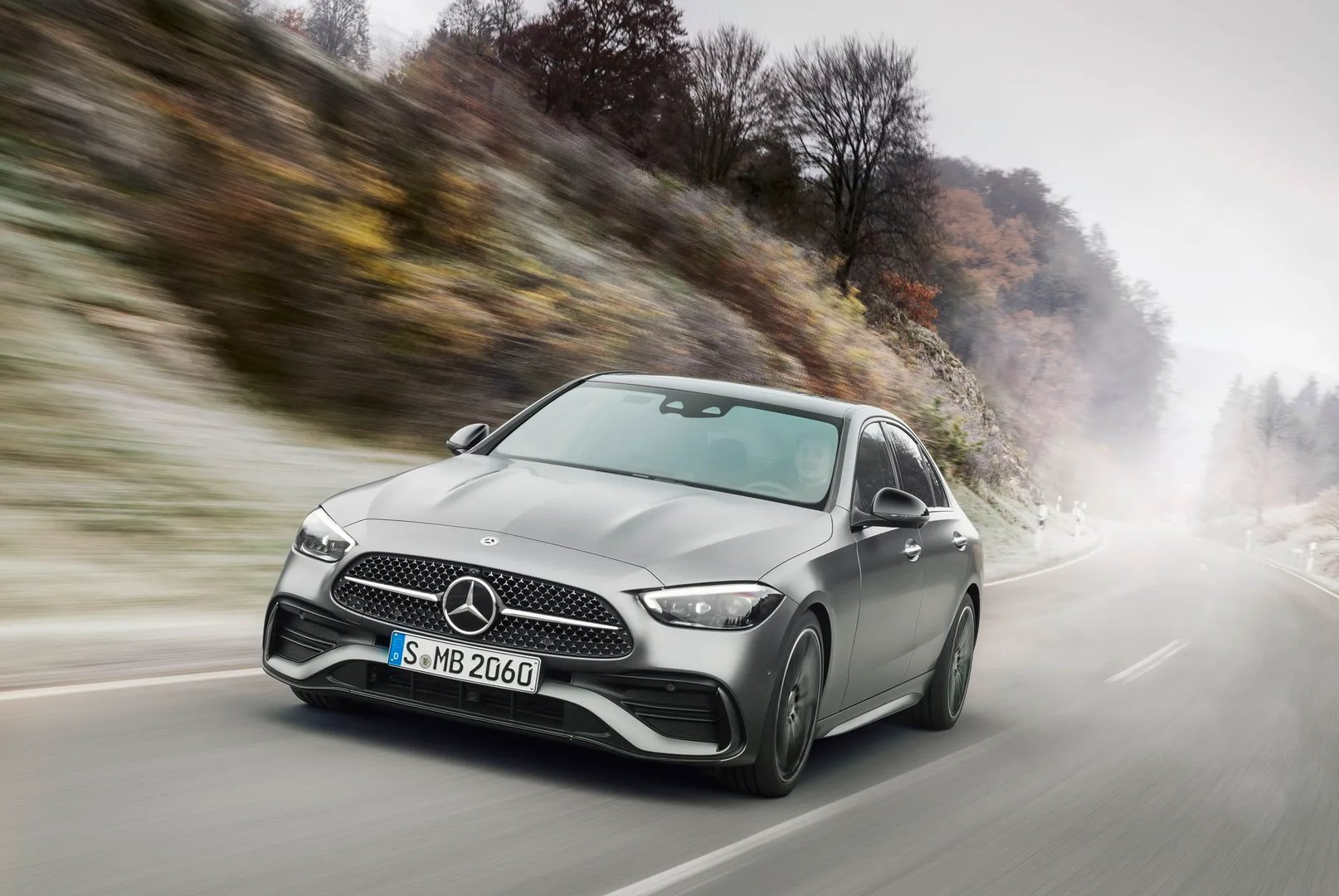 Mercedes_C-Class_5_generation__Sedan__13.jpg