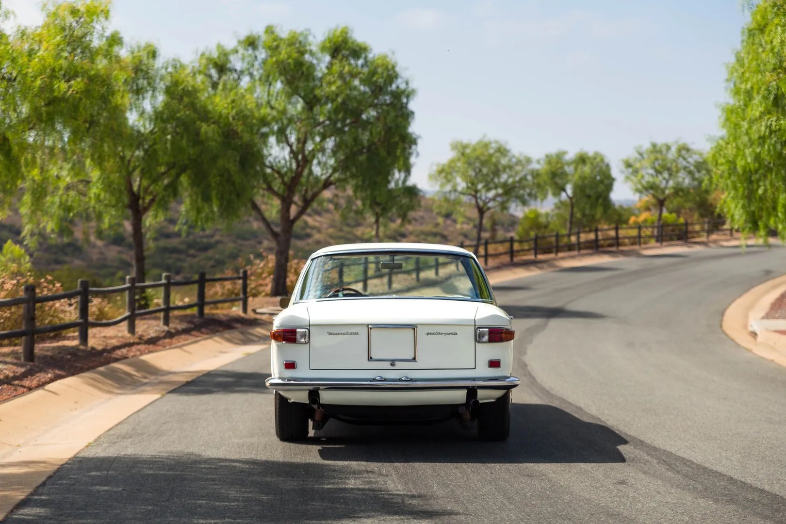 Maserati_Quattroporte_1_generation__Sedan__8.jpg