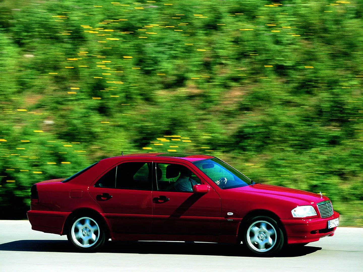 Mercedes_C-Class_1_generation_restyling__Sedan__8.jpg
