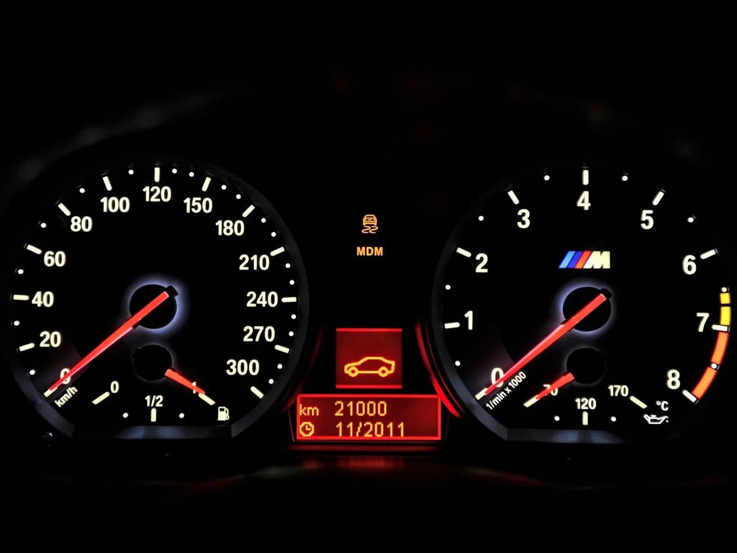 BMW_1M_1_generation__Coupe__9.jpg