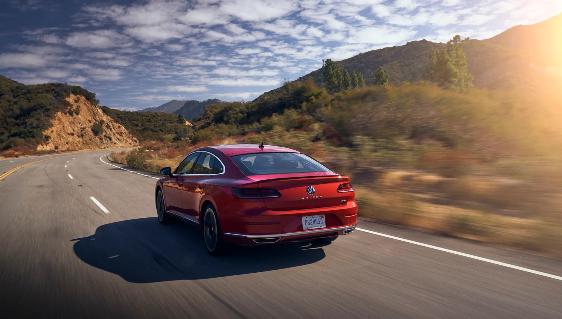 Volkswagen_Arteon_1_generation_restyling__Liftback__7.jpg