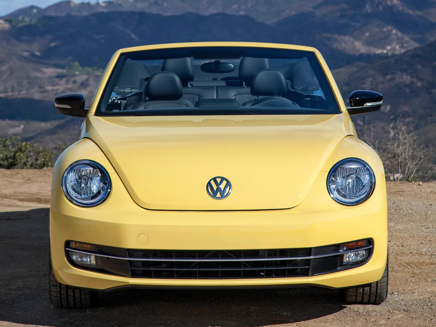 Volkswagen_Beetle_2_generation__Cabrio__2.jpg
