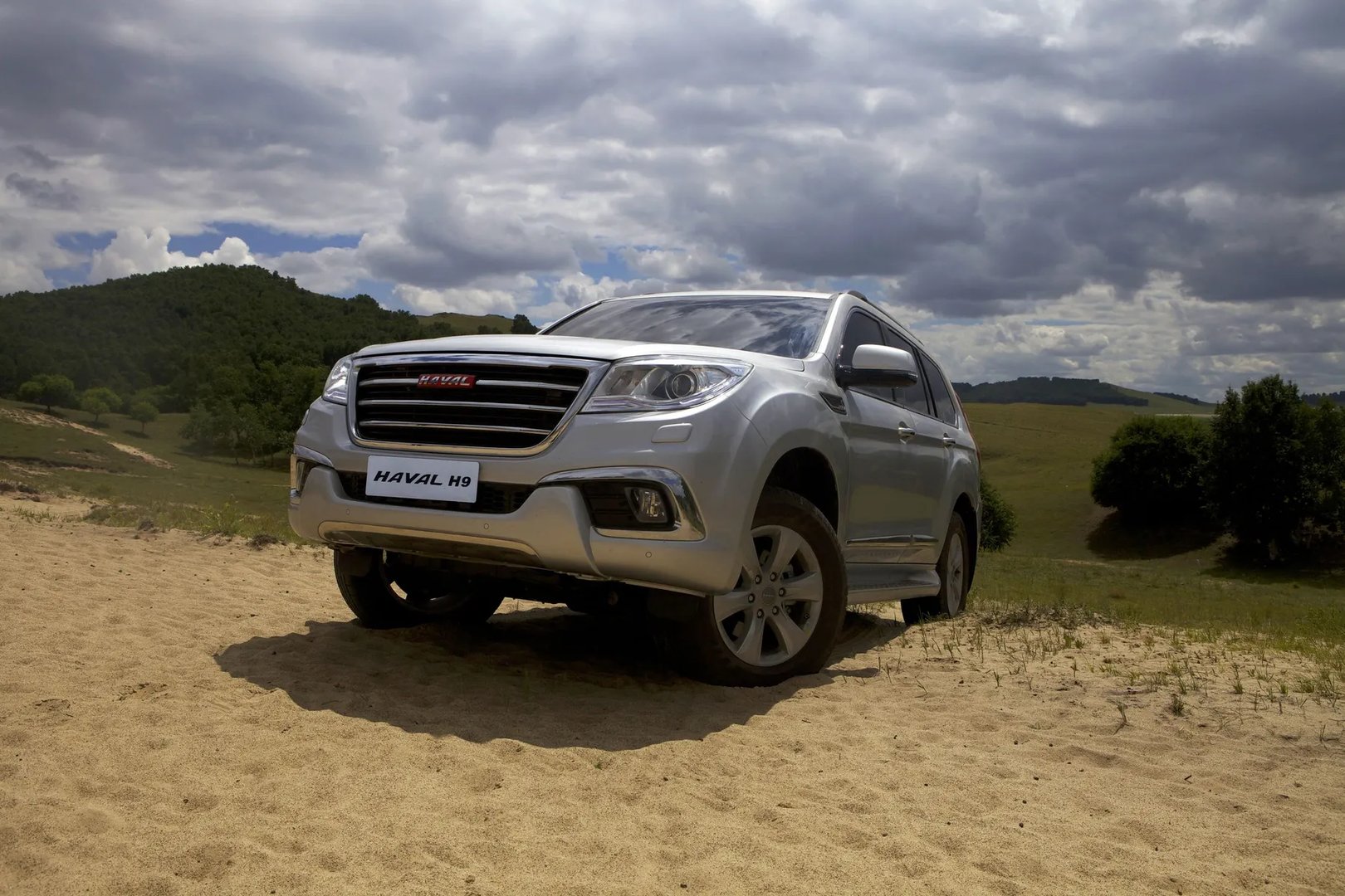 Haval_H9_1_generation__SUV_5-doors__1.jpg