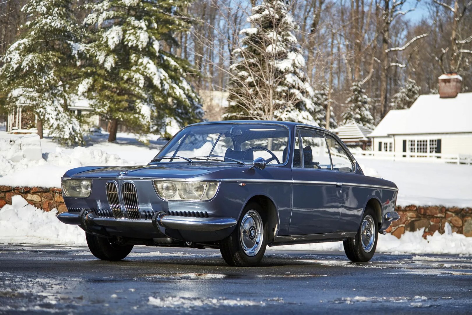 BMW_2000_C_CS_1_generation__Coupe__1.jpg