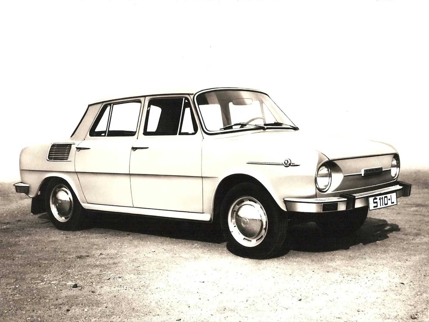 Skoda 100 Series 2 generation  Sedan