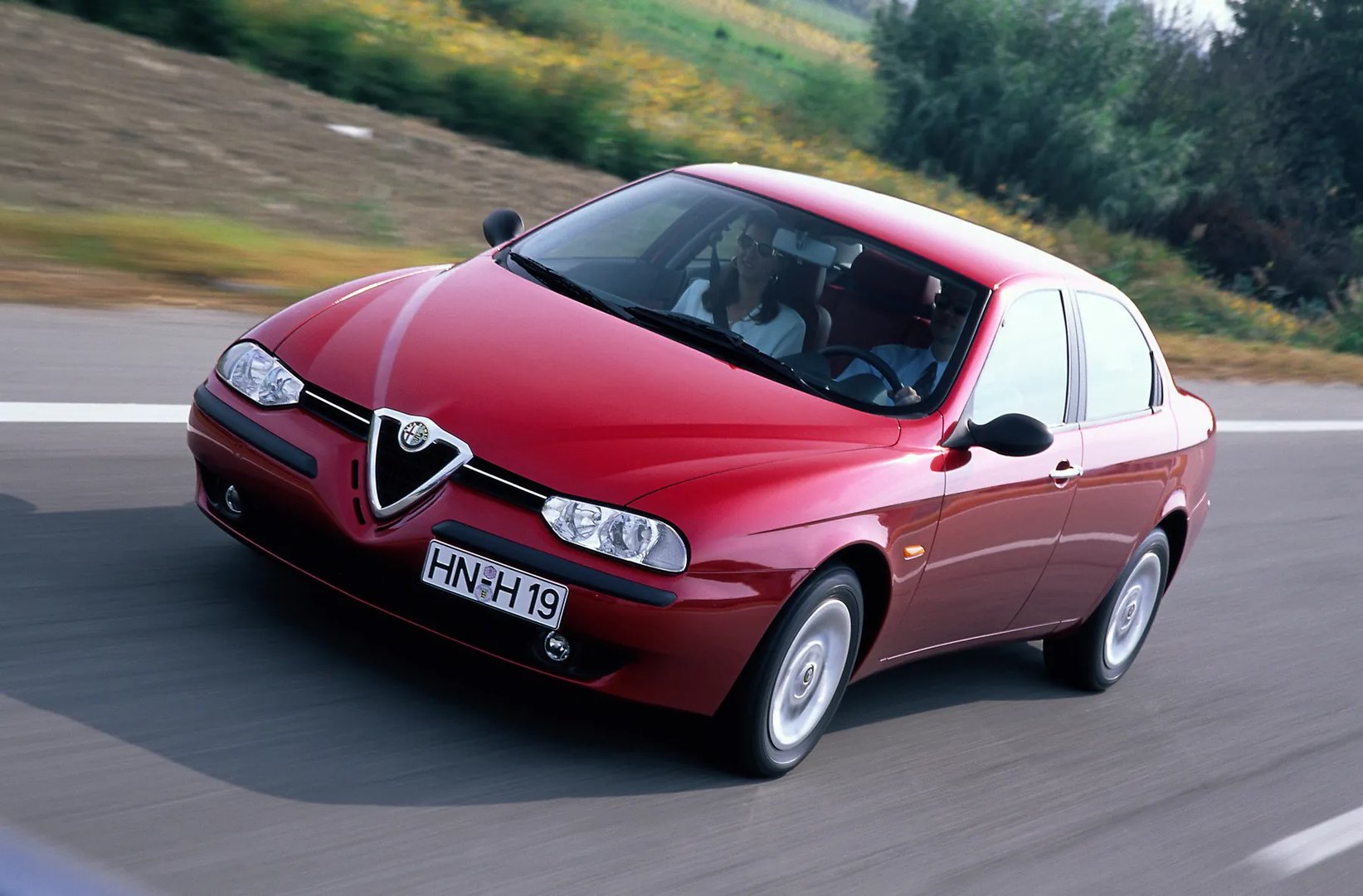 Alfa Romeo_156_1_generation__Sedan__13.jpg