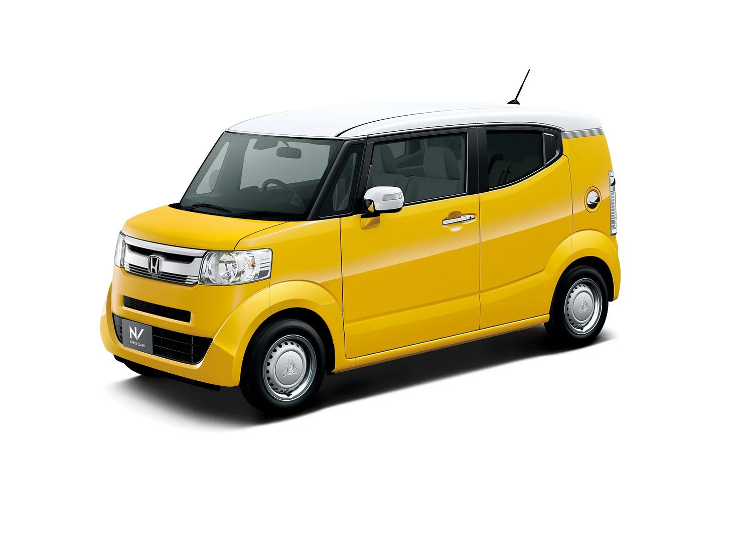 Honda_N-BOX_Slash_1_generation__Mini_5-doors__4.jpg