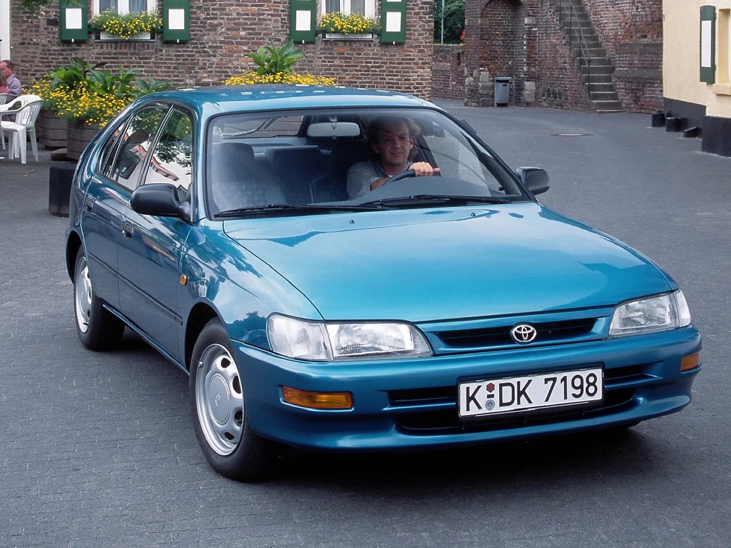 Toyota Corolla 7 generation  Hatchback 5-door