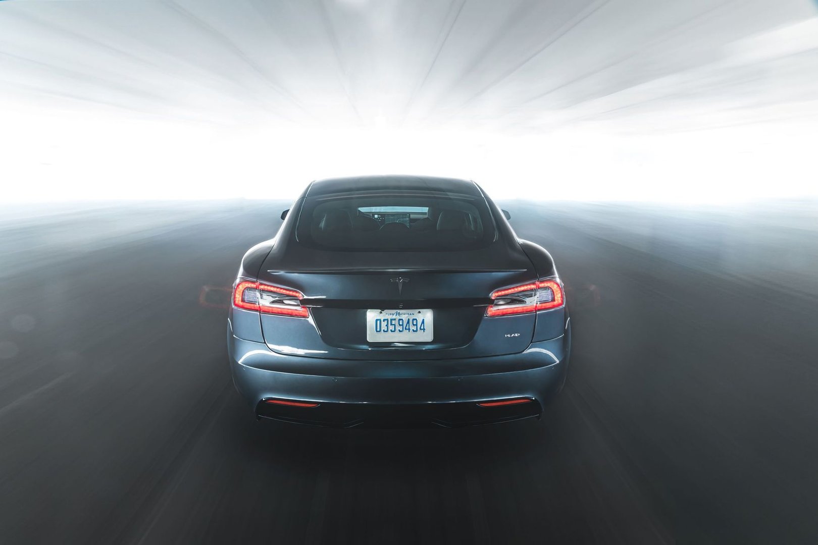 tesla_Model_S_1_generation_restyling_2__Liftback__92.jpg