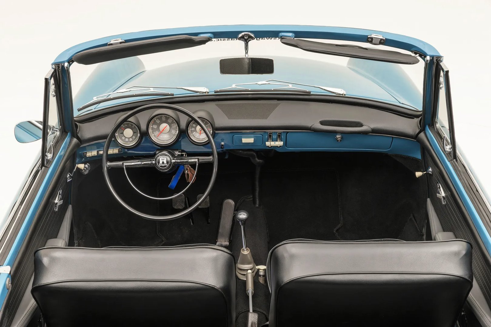 Volkswagen_Type_3_1_generation__Cabrio__8.jpg