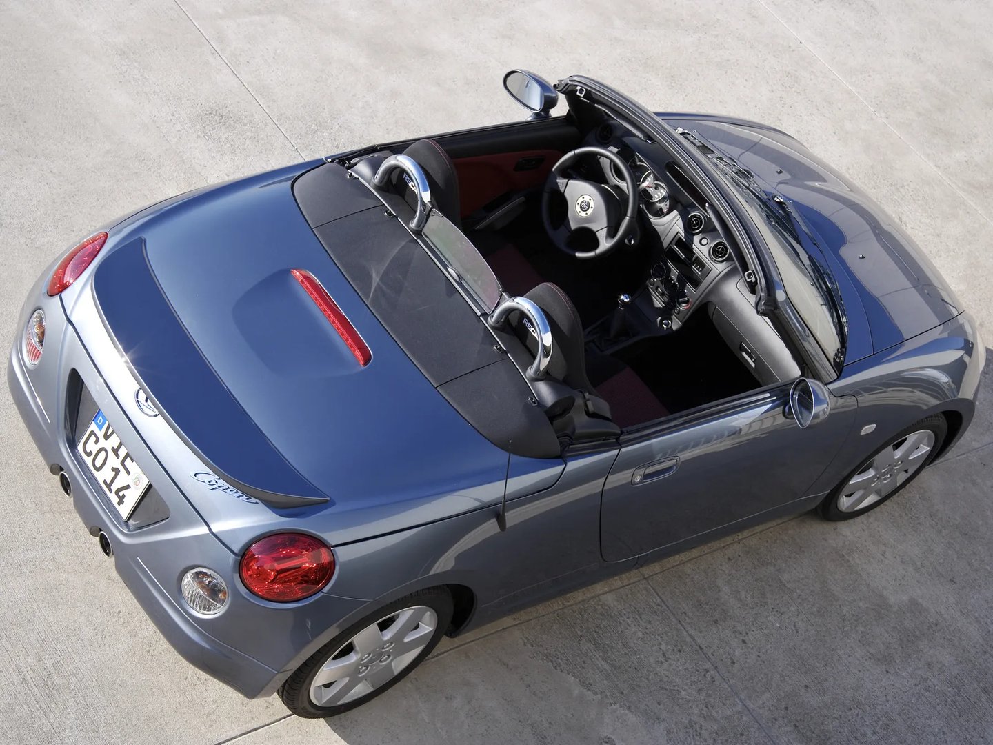 Daihatsu_Copen_1_generation__Roadster__9.jpg