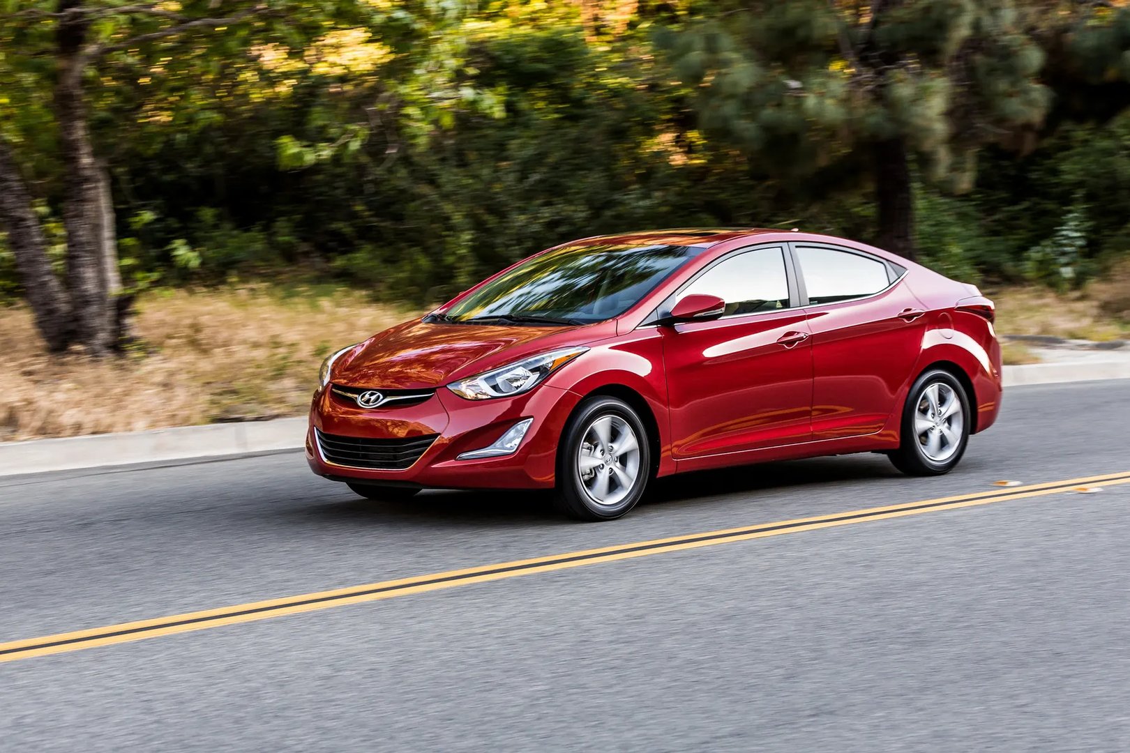 Hyundai_Elantra_5_generation_restyling__Sedan__5.jpg