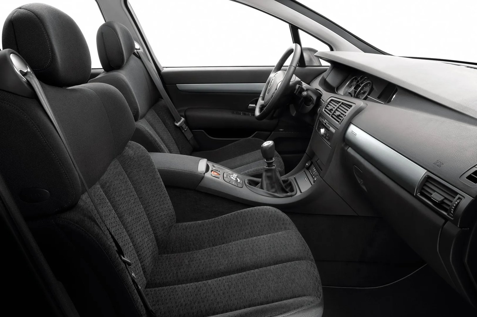 Renault_Vel_Satis_1_generation_restyling__Hatchback_5-door__7.jpg