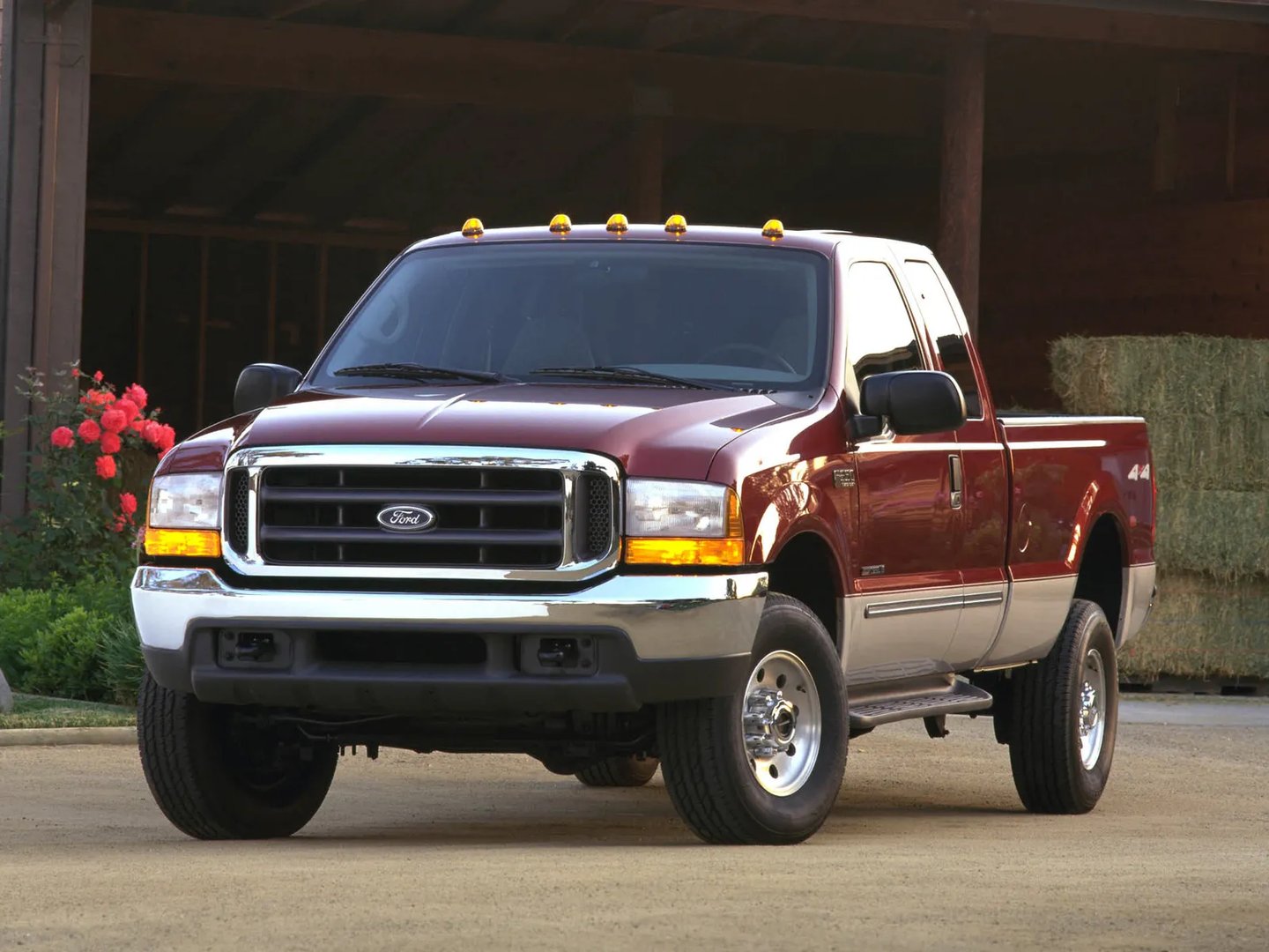 Ford_F-350_1_generation__Pickup_1.5-cab__4.jpg