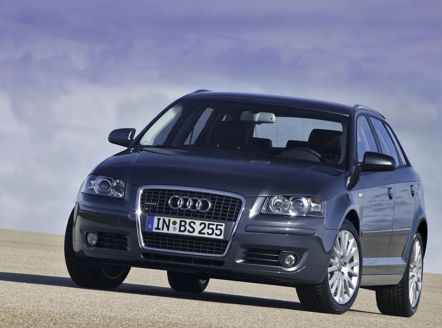 Audi_A3_2_generation_restyling_1__Hatchback_5-door__5.jpg