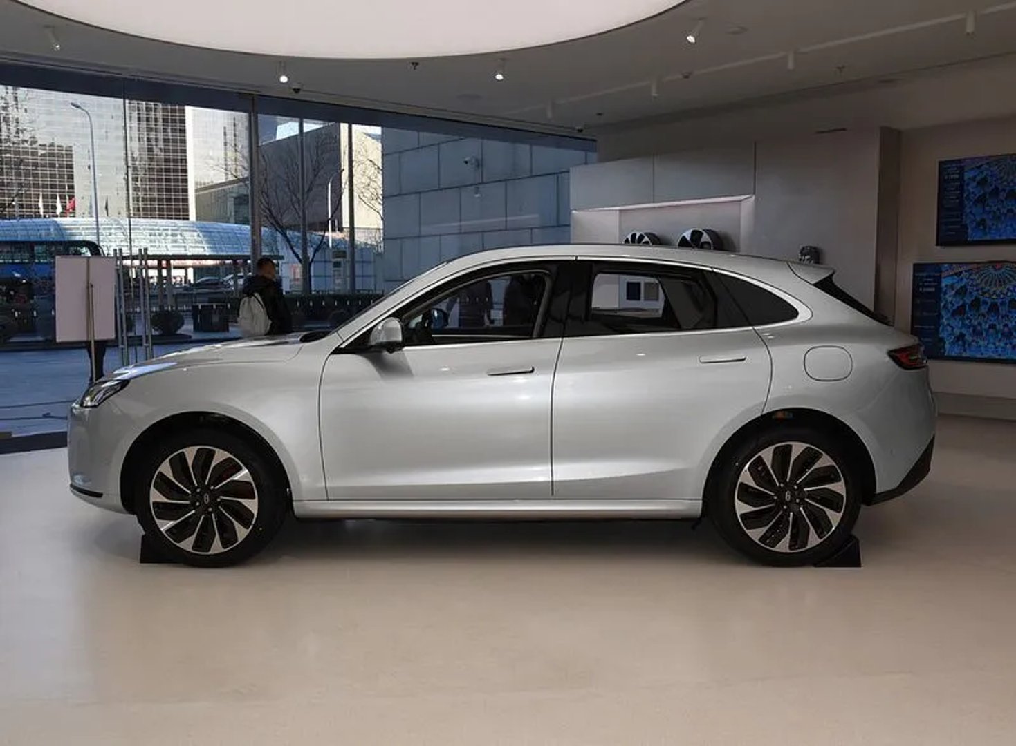 aito_M5_1_generation__SUV_5-doors__7.jpg
