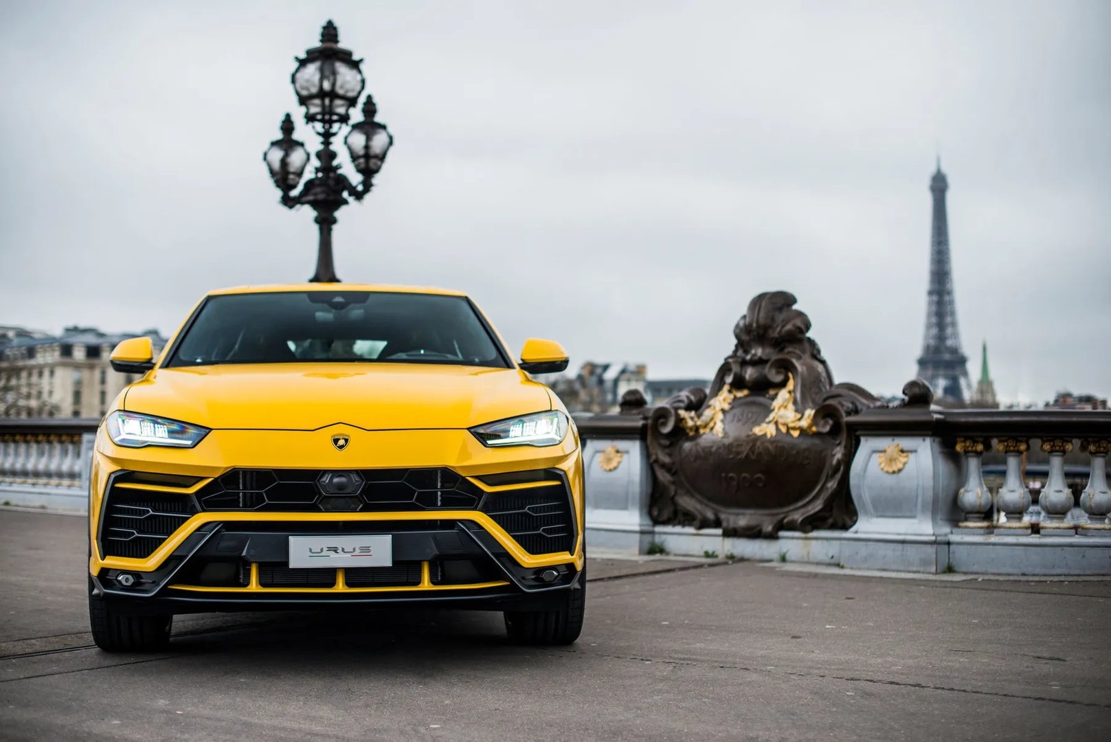 Lamborghini_Urus_1_generation__SUV_Coupe__10.jpg