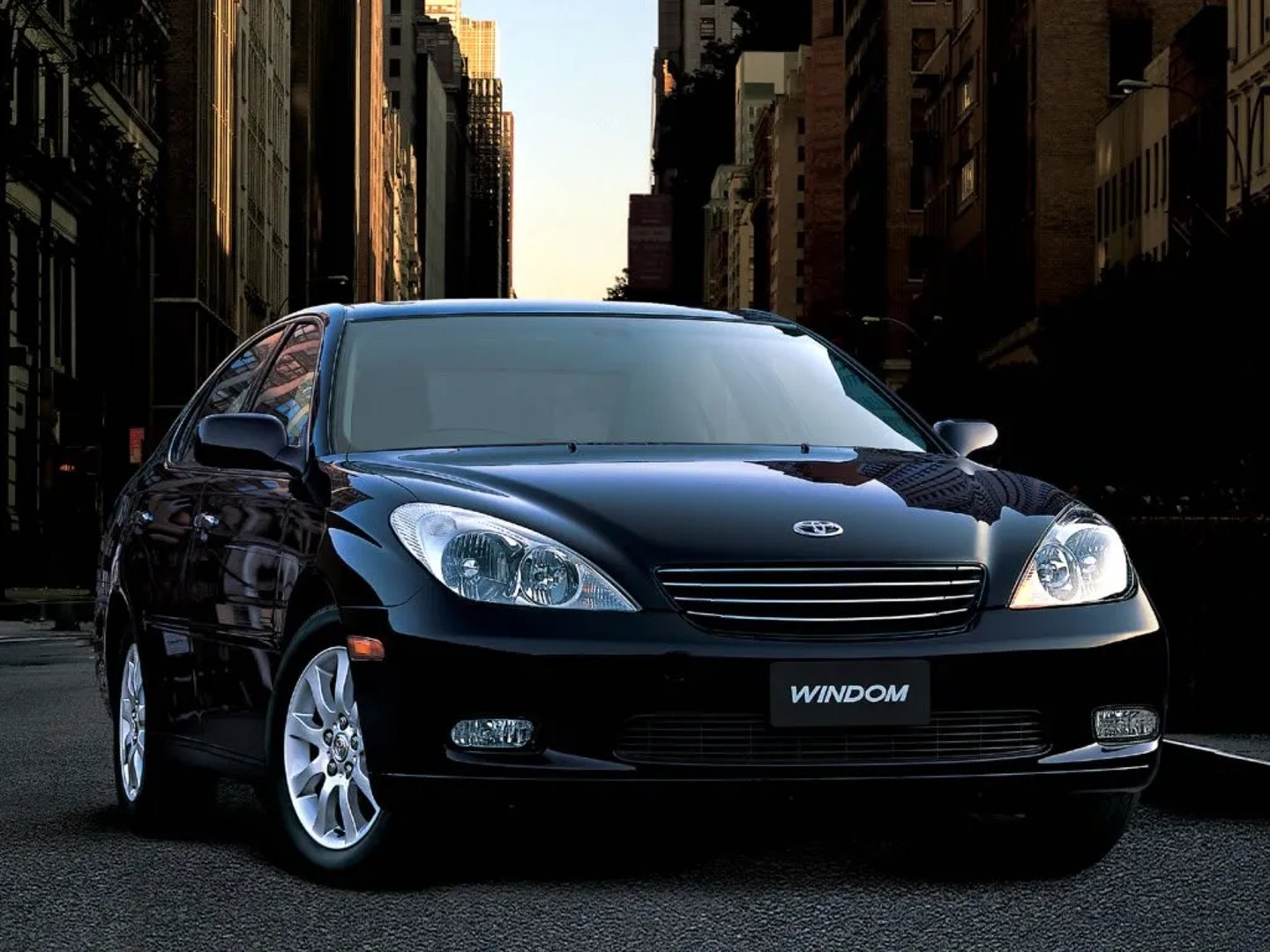 Toyota_Windom_3_generation__Sedan__1.jpg