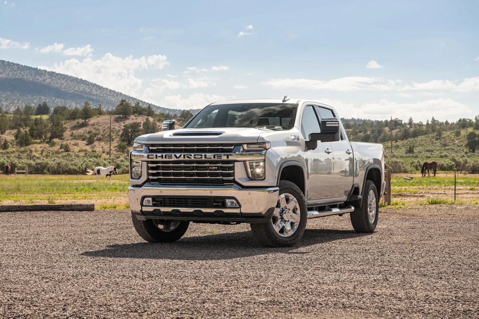 Chevrolet_Silverado_4_generation__Pickup_double-cab__6.jpg