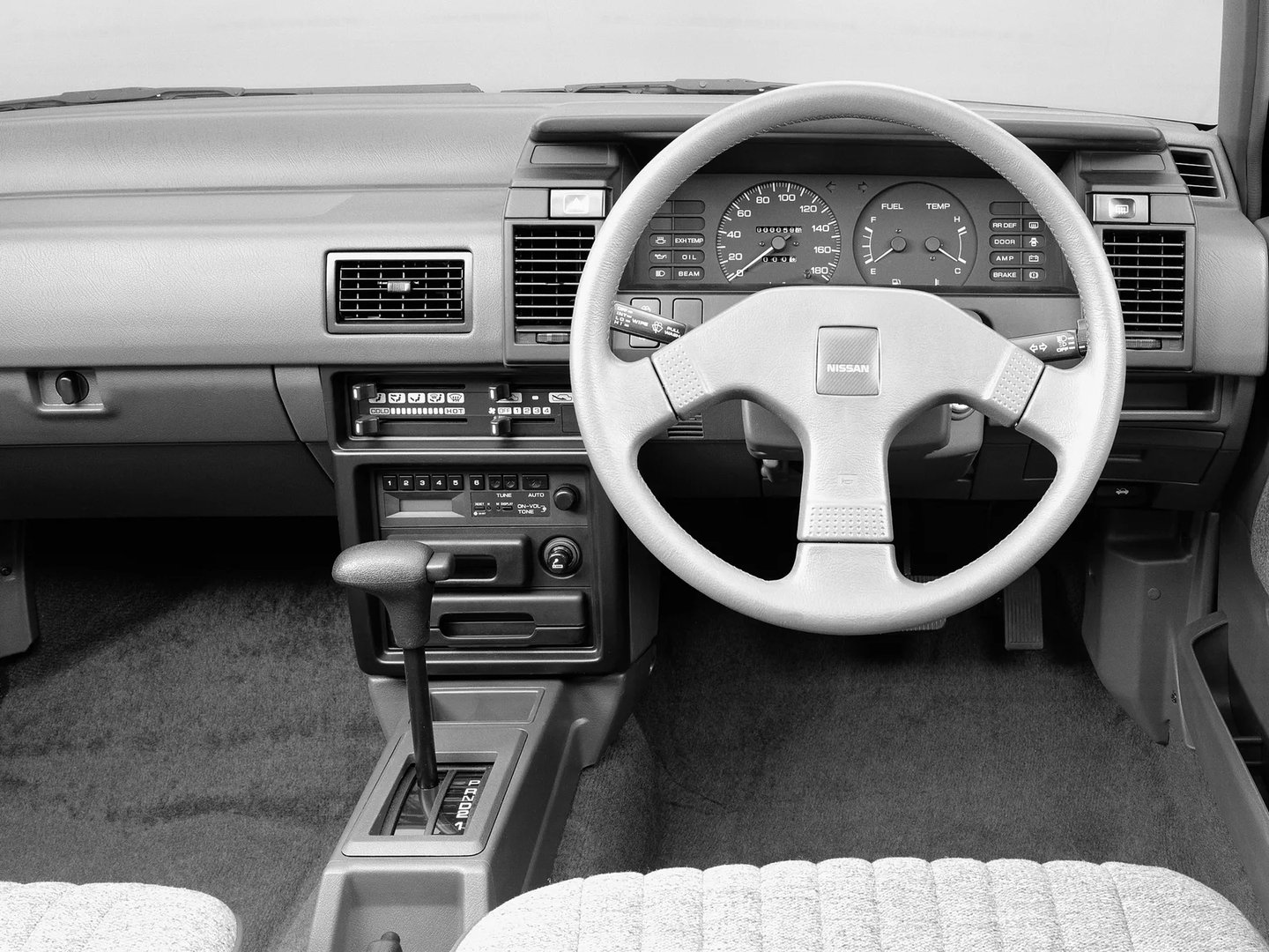 Nissan_Pulsar_3_generation__Mini_5-doors__2.jpg