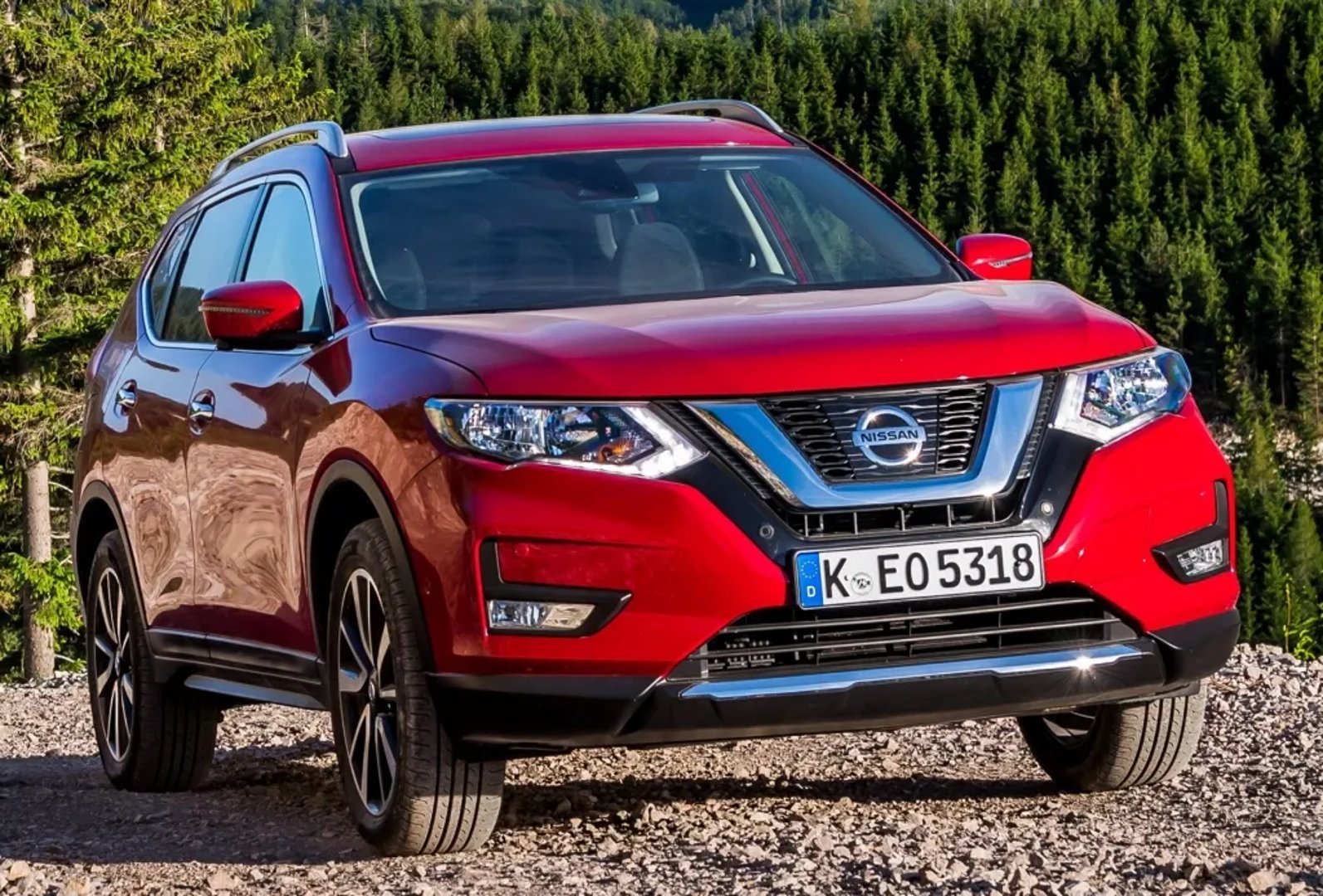 Nissan_X-Trail_3_generation_restyling__SUV_5-doors__1.jpg