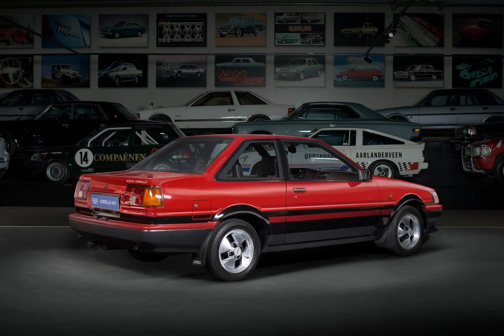 Toyota_Corolla_5_generation__Hatchback_3-door__2.jpg
