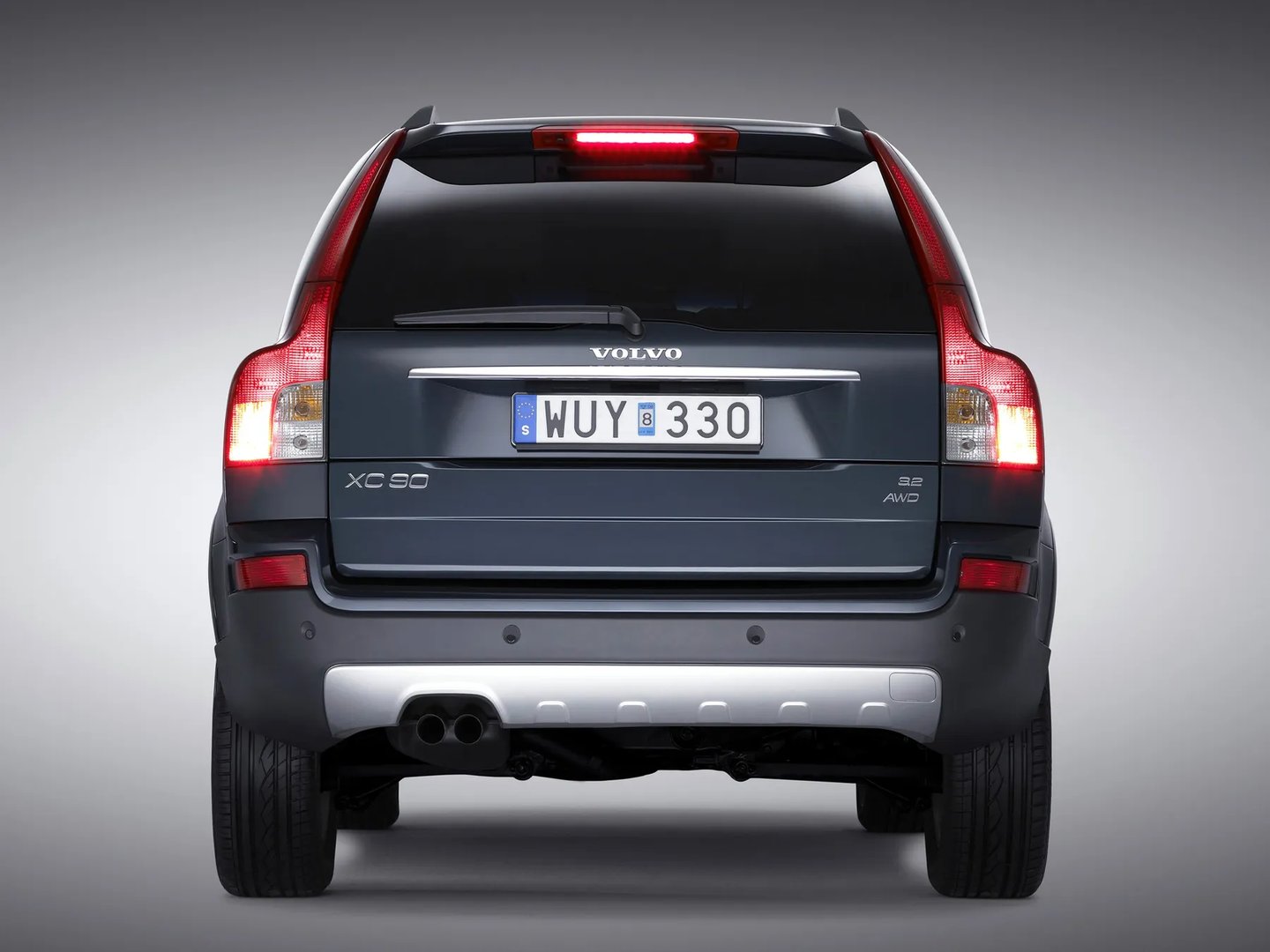 Volvo_XC90_1_generation_restyling__SUV_5-doors__2.jpg