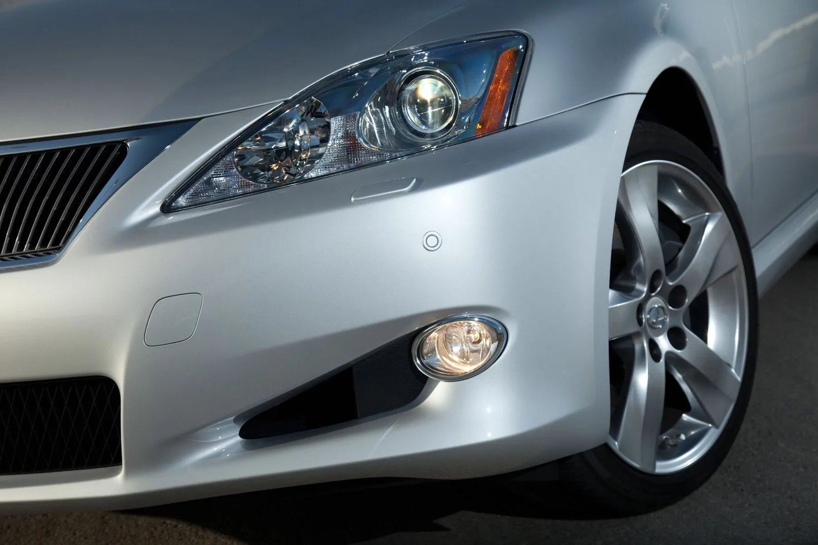 Lexus_IS_2_generation_restyling__Cabrio__9.jpg