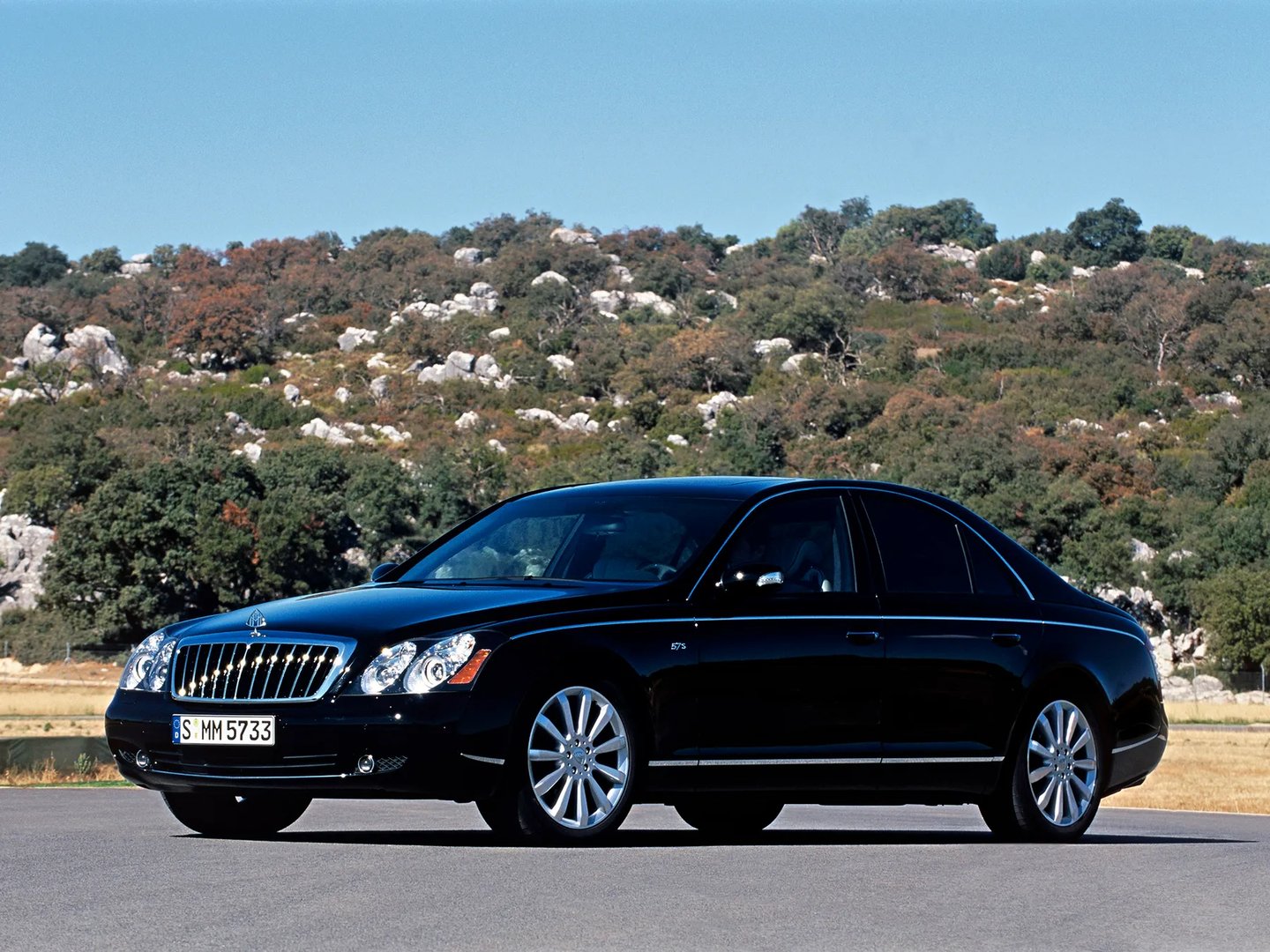 Maybach_57_1_generation_restyling__Sedan__6.jpg