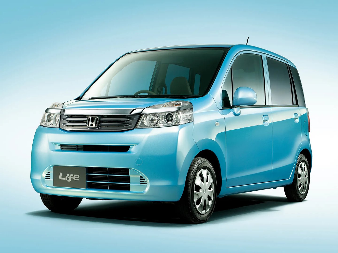 5 generation, restyling 