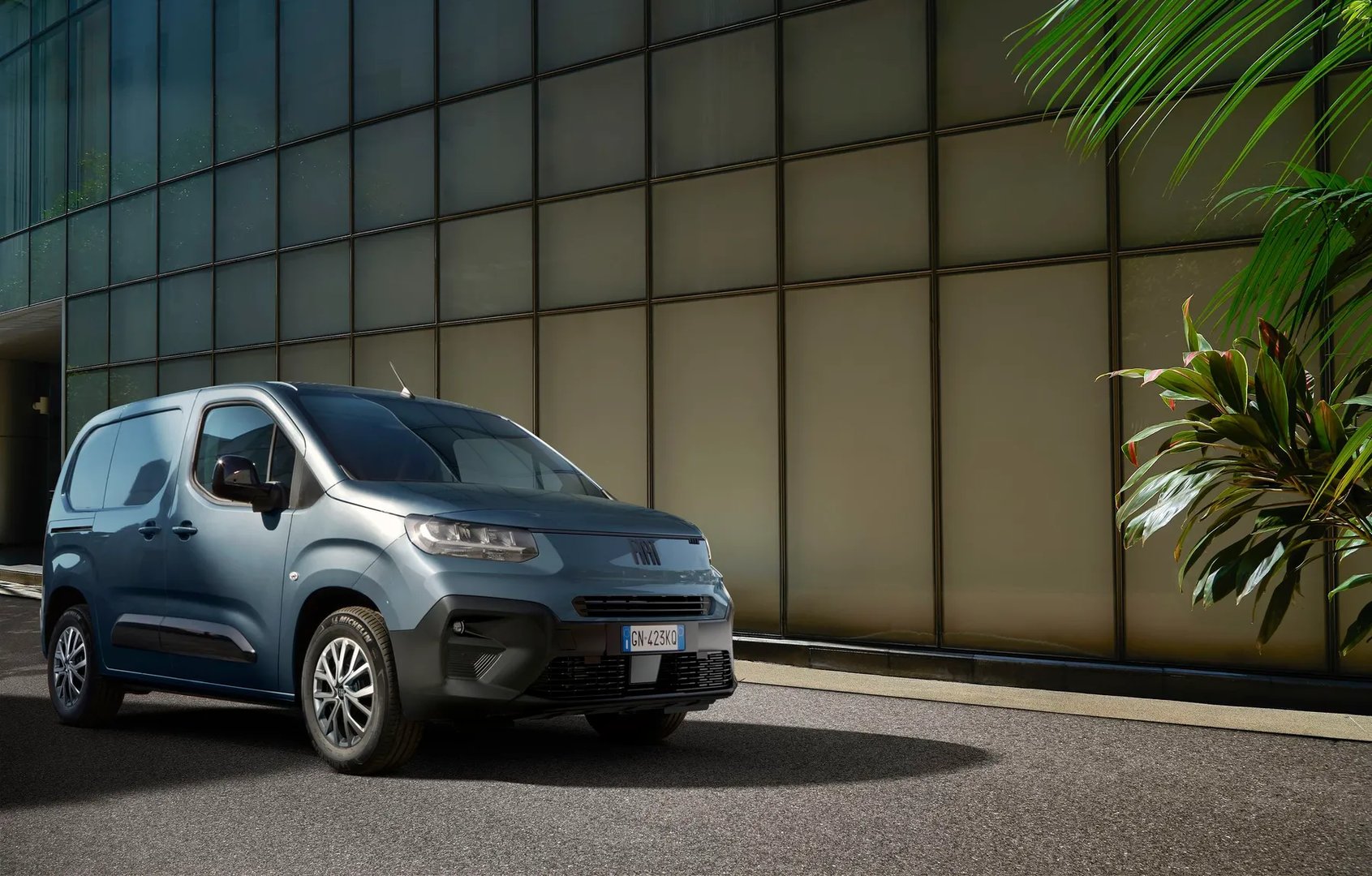 Fiat_Doblo_3_generation_restyling_1__Van__5.jpg