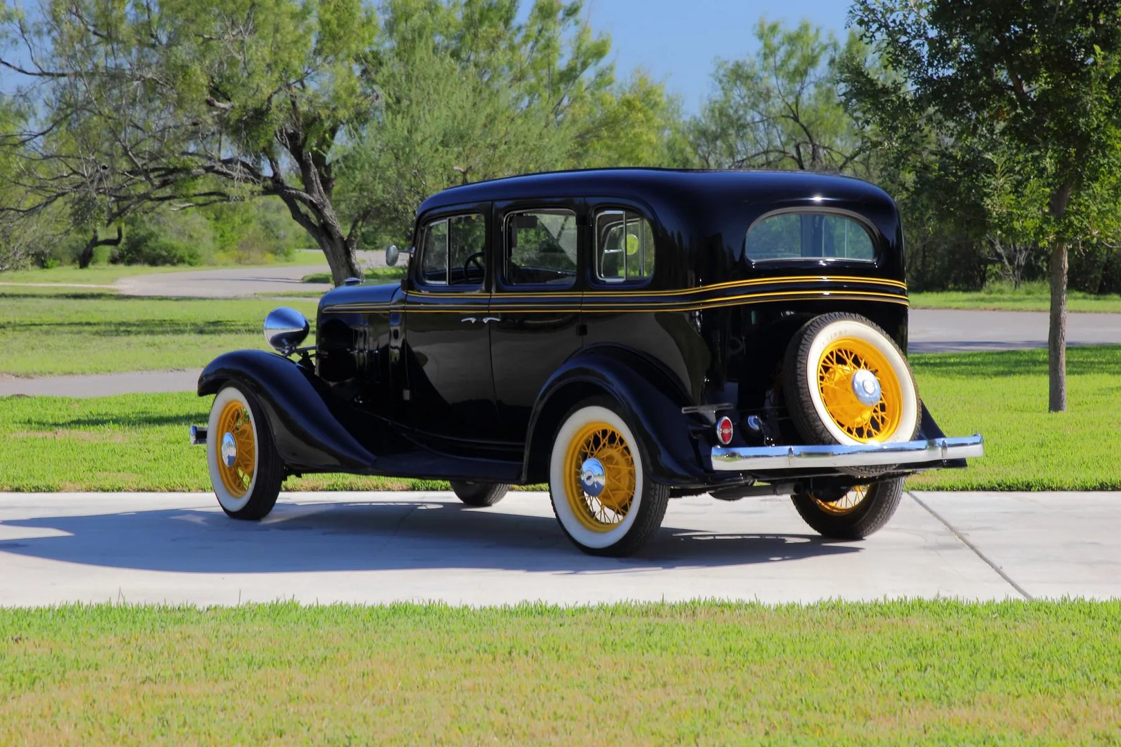 Chevrolet_Master_1_generation__Hatchback_4-door__3.jpg