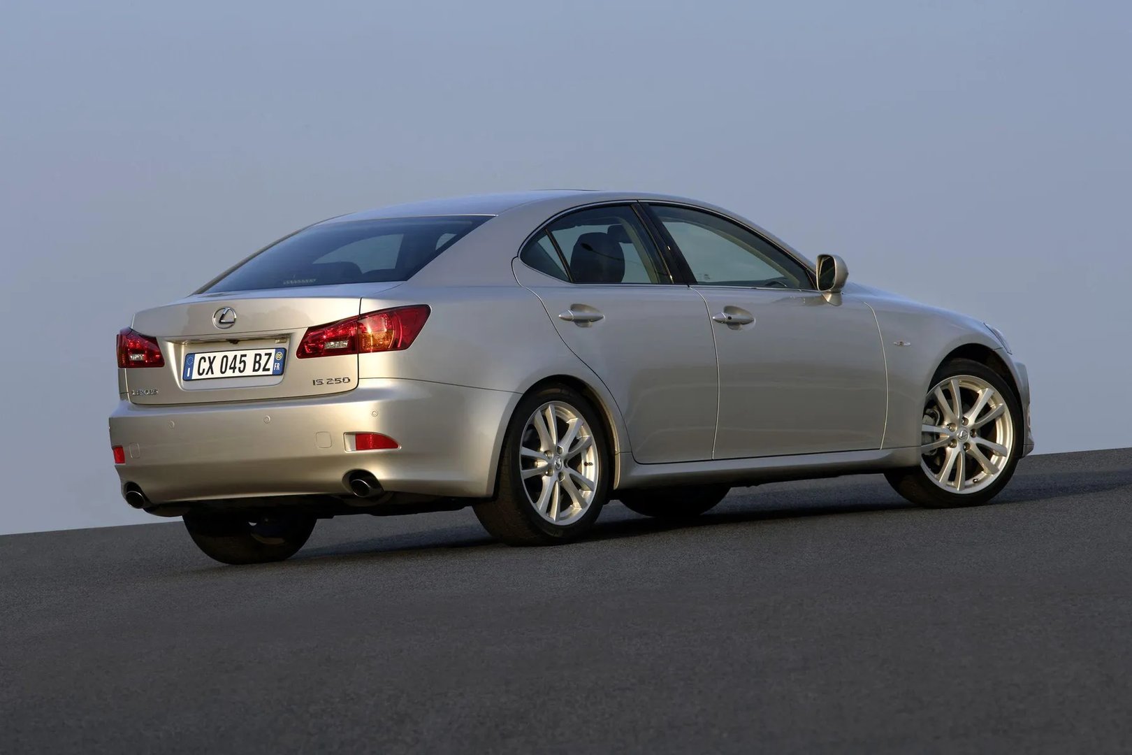 Lexus_IS_2_generation__Sedan__10.jpg