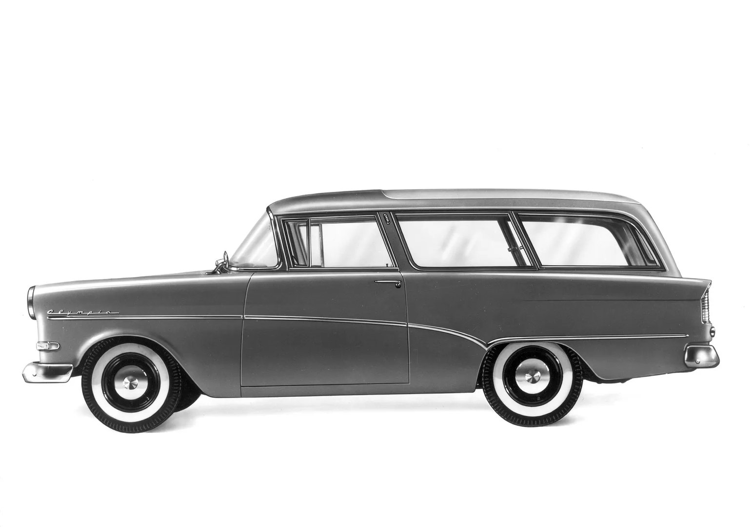 Opel_Olympia_5_generation__Estate_3-door__2.jpg