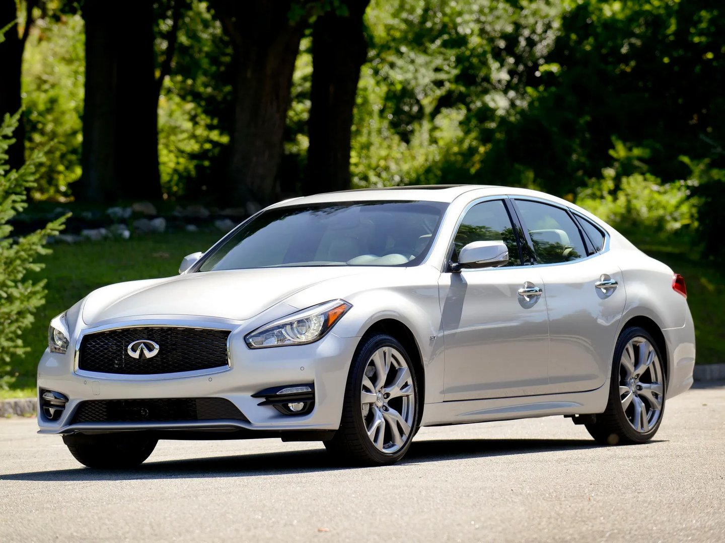 Infiniti Q70 1 generation, restyling  Sedan