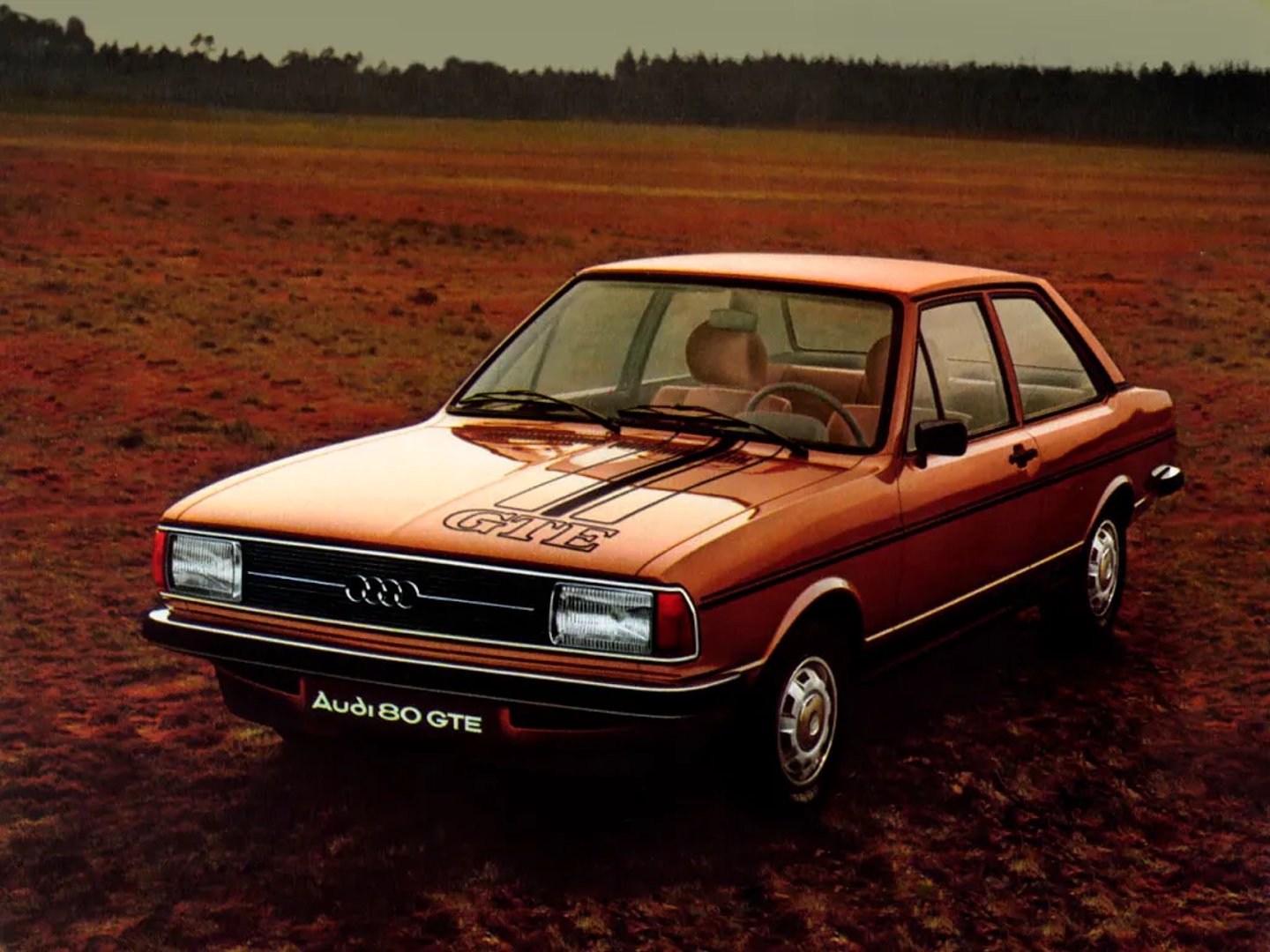 Audi_80_1_generation_restyling_1__Coupe__2.jpg