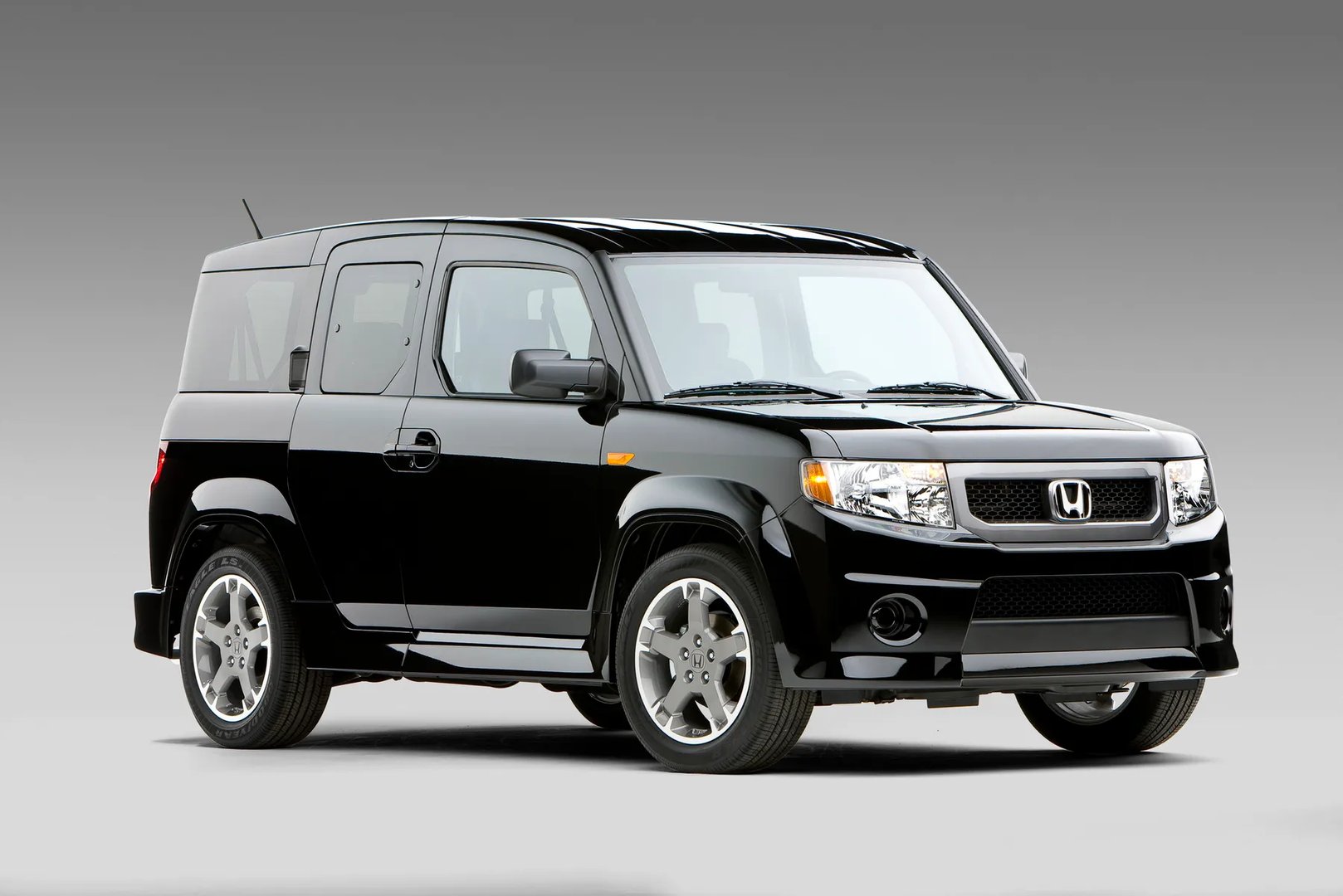 Honda_Element_1_generation_restyling_2__SUV_5-doors__6.jpg