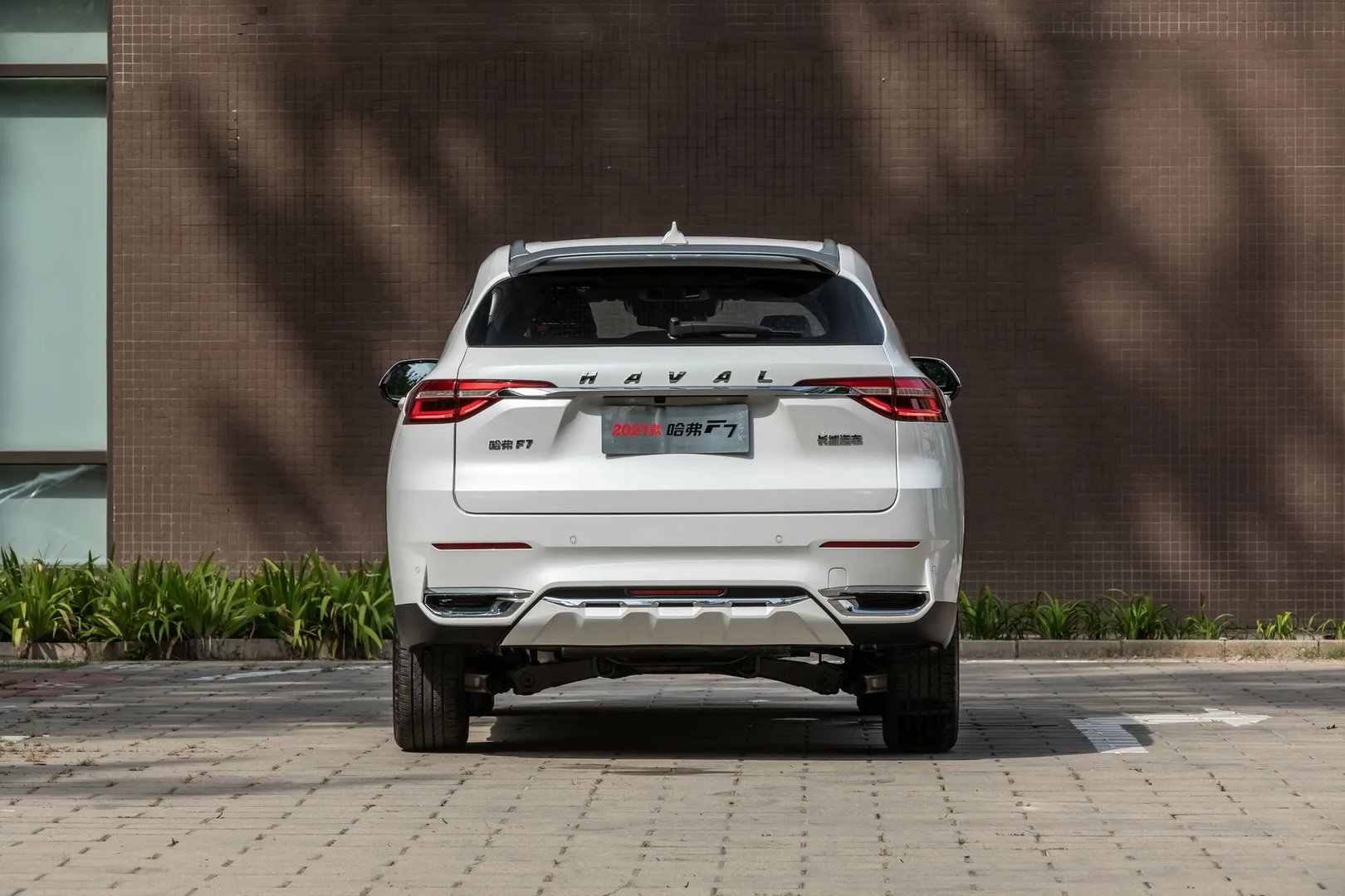 Haval_F7_1_generation__SUV_5-doors__8.jpg