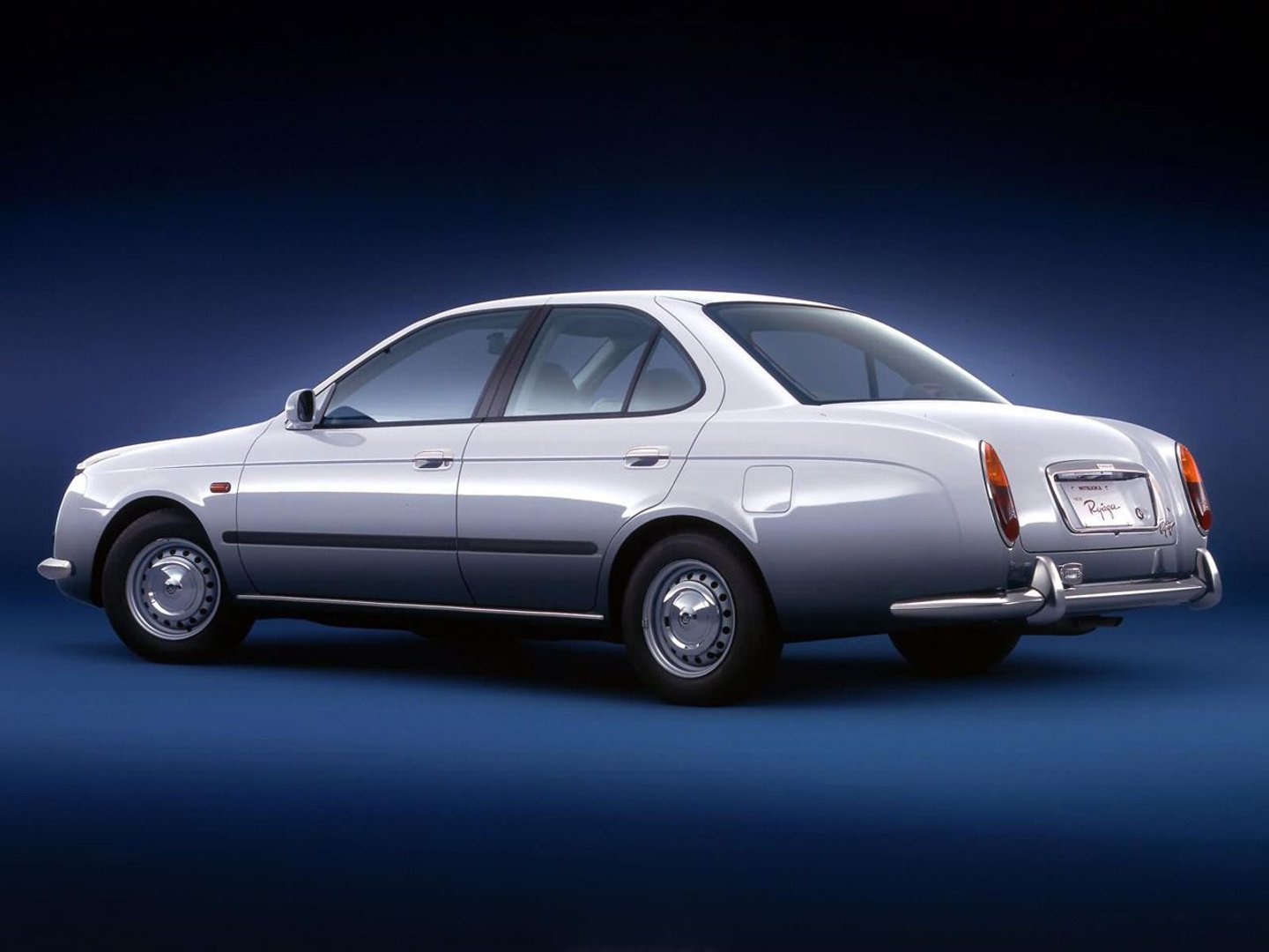 mitsuoka_Ryoga_2_generation__Sedan__2.jpg