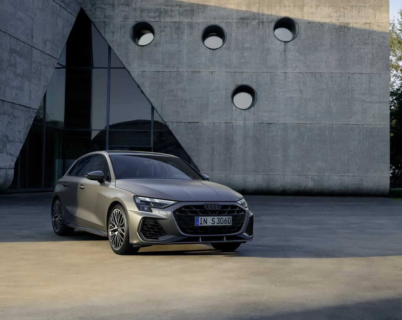 4 generation, restyling 1 