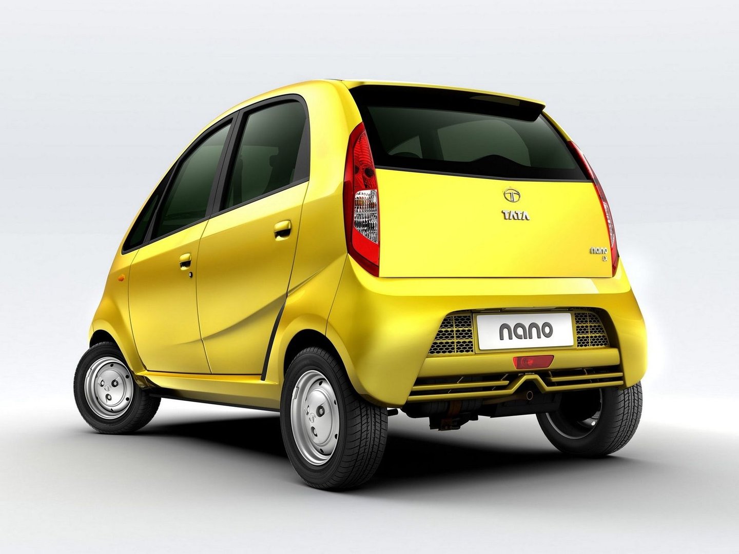 tata_Nano_1_generation__Hatchback_4-door__16.jpg