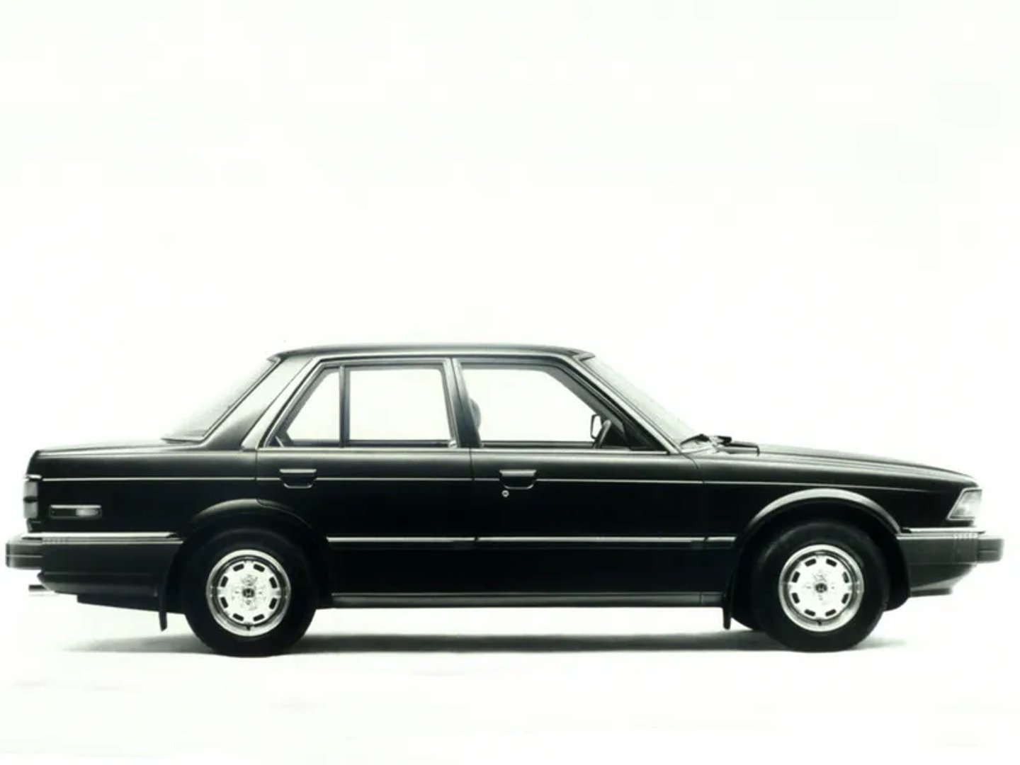 Honda_Accord_(USA)_2_generation__Sedan__2.jpg
