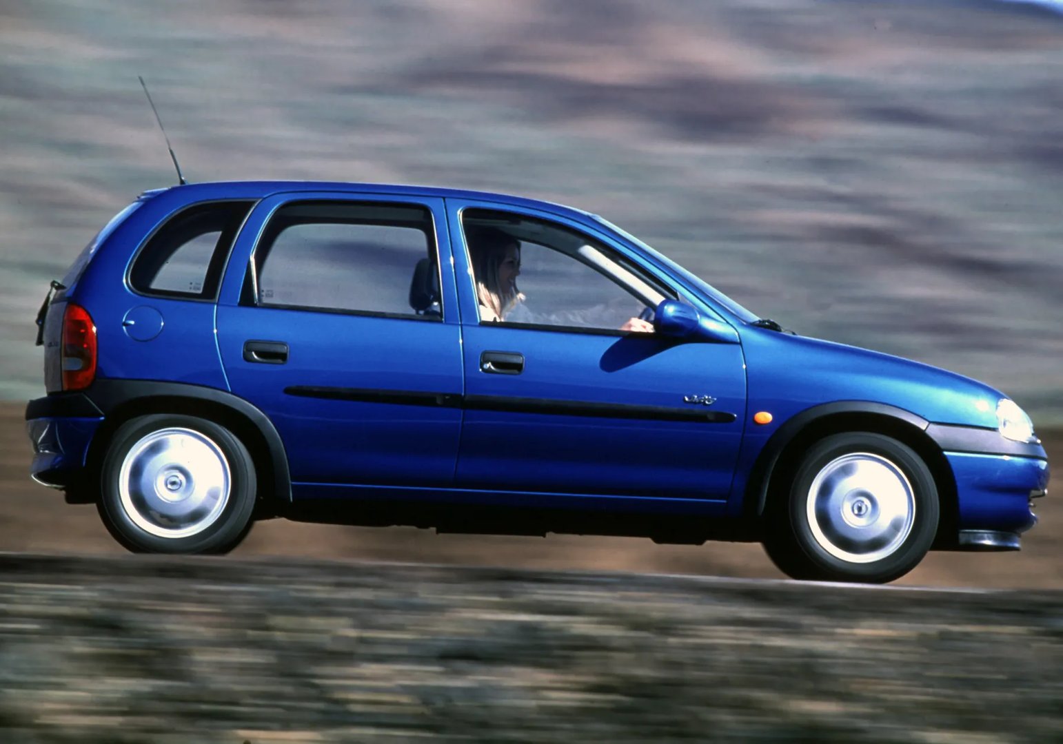 Opel_Vita_2_generation__Mini_5-doors__3.jpg