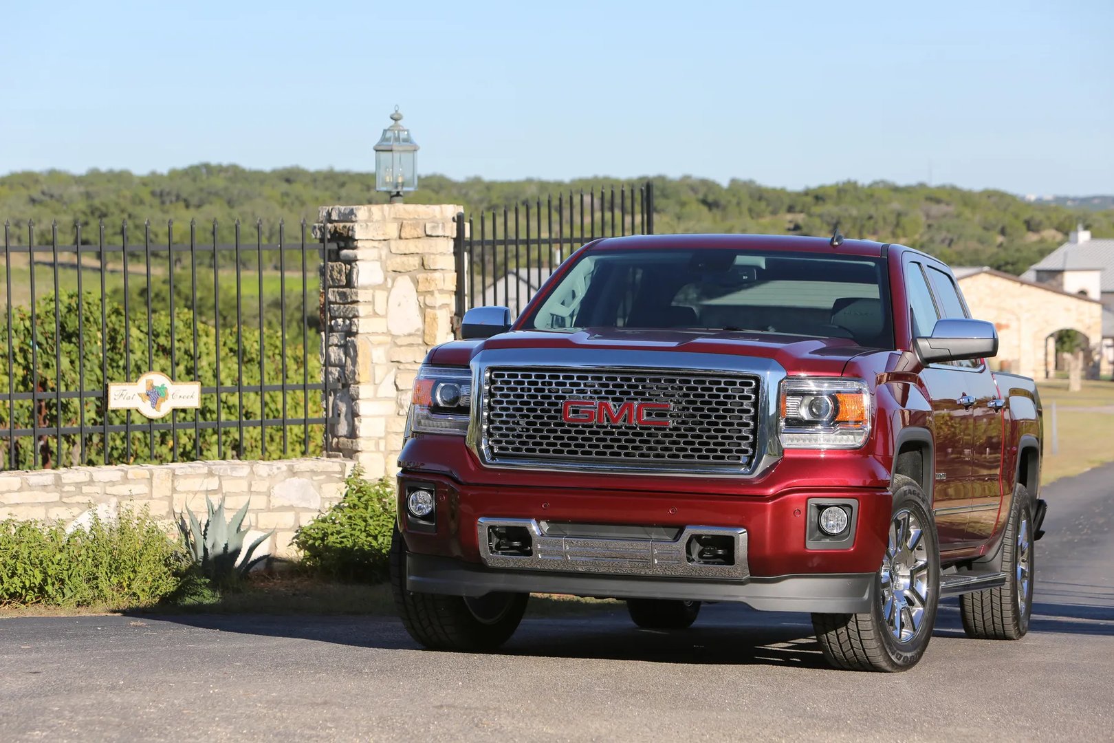 GMC_Sierra_3_generation__Pickup_double-cab__2.jpg