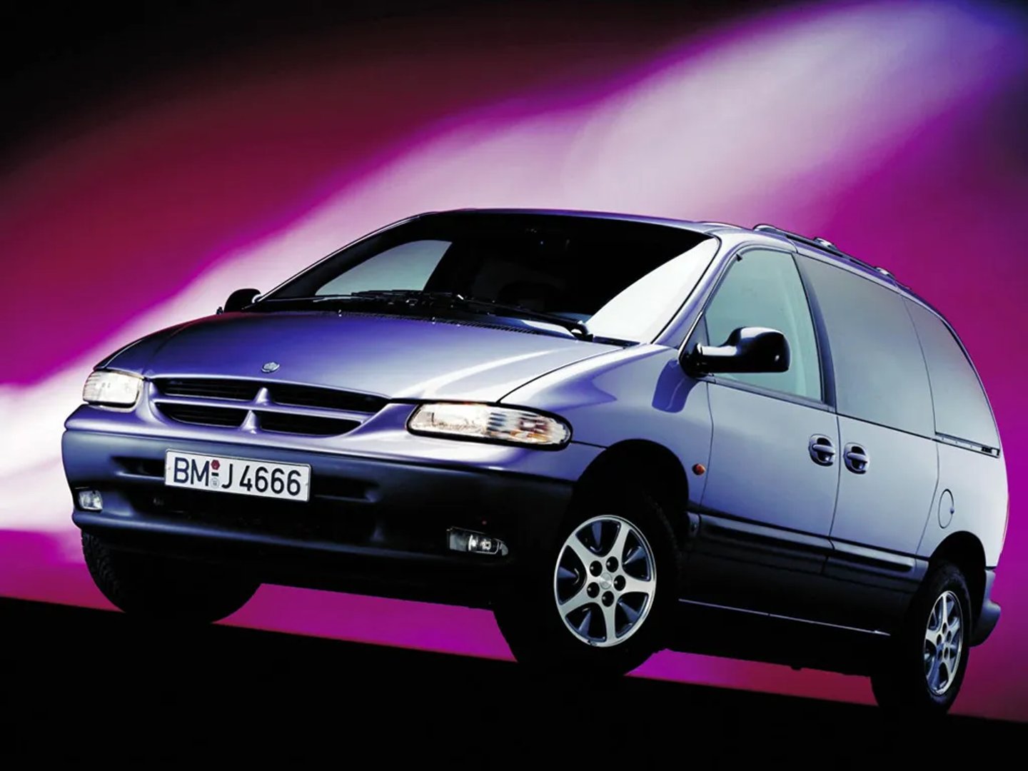 Chrysler Grand Voyager 3 generation