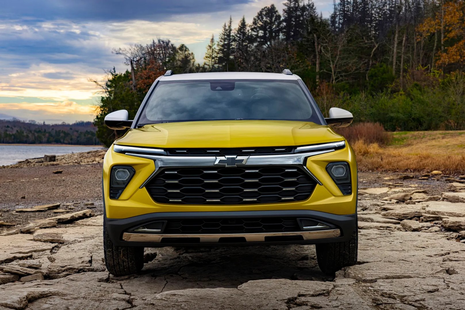 Chevrolet_TrailBlazer_3_generation_restyling_1__SUV_5-doors__1.jpg