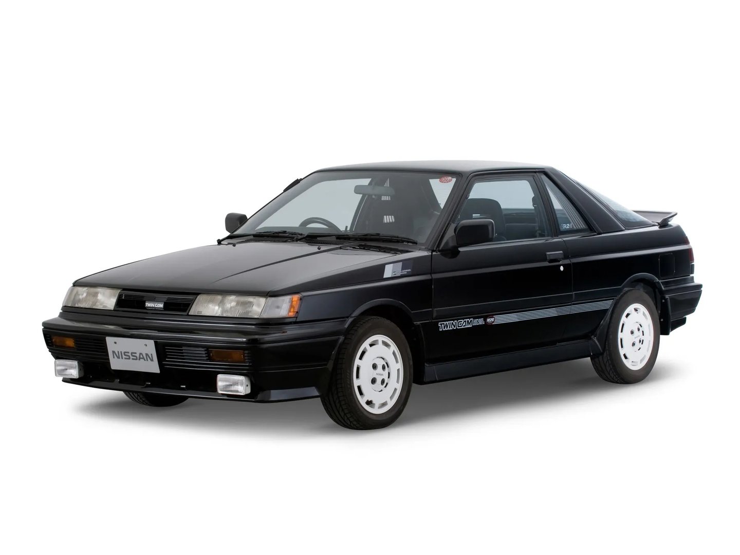 Nissan_Sunny_6_generation__Coupe__11.jpg
